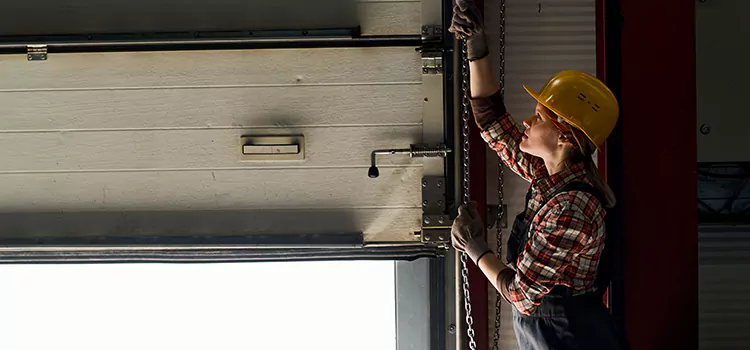 Addressing Common Garage Door Stoppage Issues in Gainesville, GA